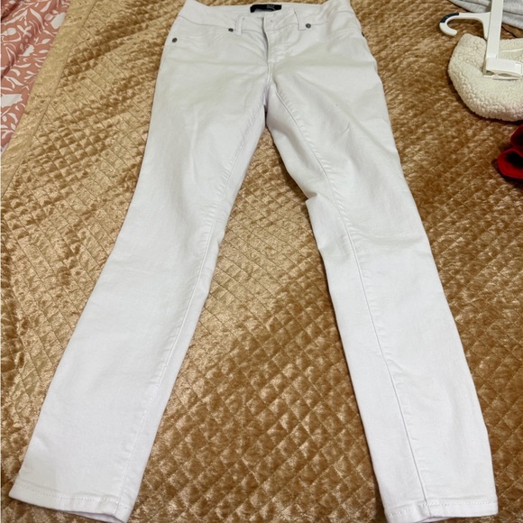 White Skinny Jeans - Picture 1 of 6